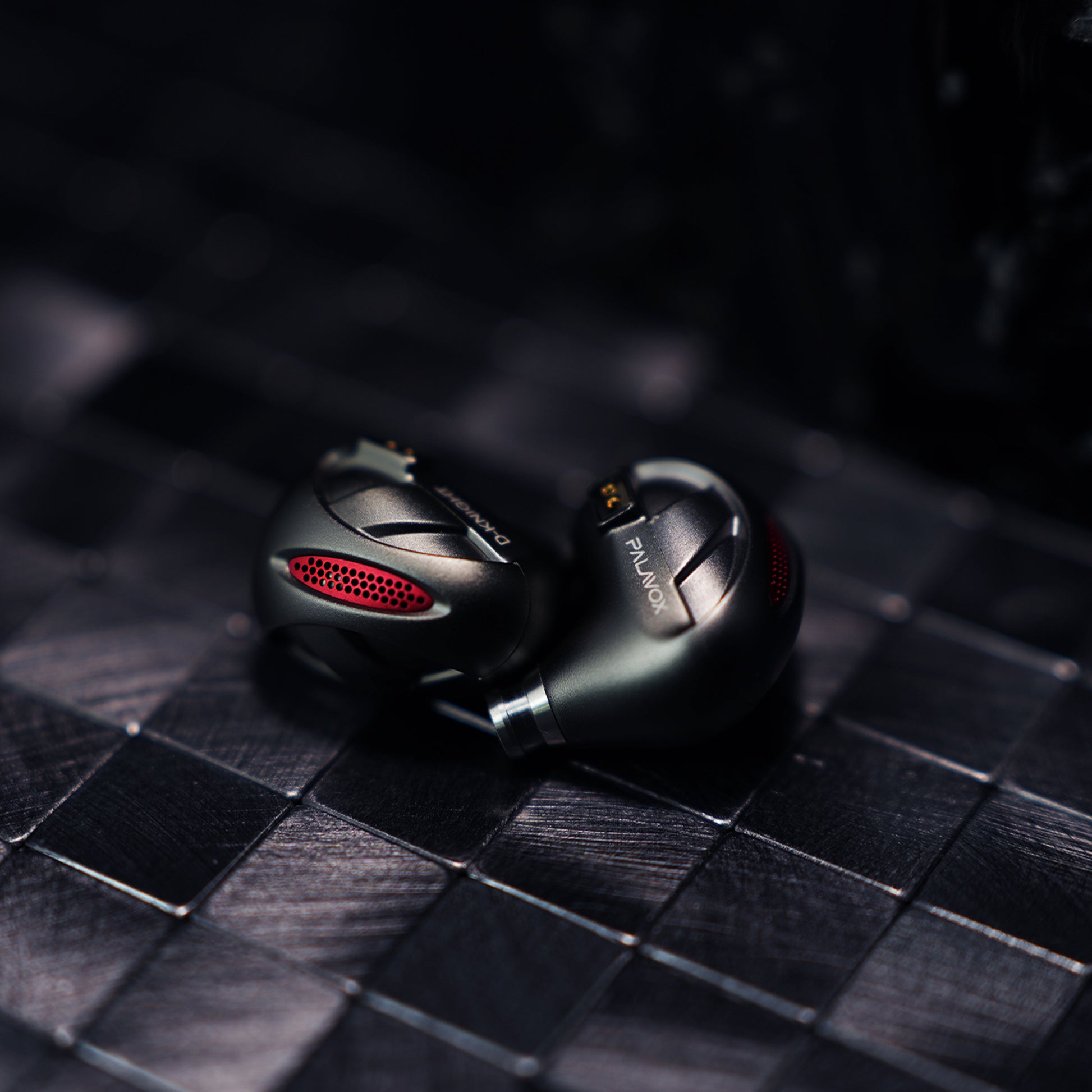 Palavox_dark_knight_main07